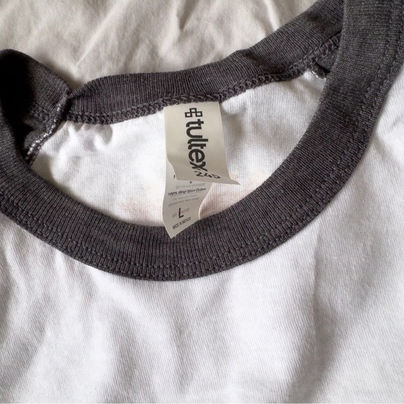 Brand New Large Good Burger Logo Adult 3/4 Sleeve Raglan Shirt White Charcoal - Picture 3 of 7